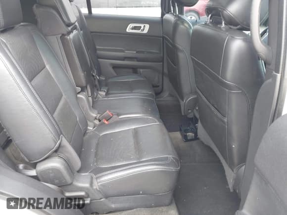 ✅ 2011 Ford Explorer Limited • VIN: 1FMHK8F85BGA45515 • Лот: 42443709. Опубликован ранее на IAAI с пробегом 310 364 миль. Бесплатный доступ к архиву аукционных продаж из США и подробный отчёт об истории автомобиля на DreamBid. Изображение 8.