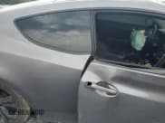 ✅ 2011 Hyundai Genesis Coupe • VIN: KMHHT6KD4BU060478 • Lot: 56185095. Wystawiony na Copart z przebiegiem Nie podano. Bezpłatny archiwum sprzedaży aukcyjnych z USA i szczegółowy raport historii pojazdu na DreamBid. Zdjęcie 10.