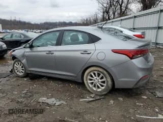 ✅ 2021 Hyundai Accent SE • VIN: 3KPC24A66ME134249 • Lot: 40795574. Wystawiony na Copart z przebiegiem 61 554 mil. Bezpłatny archiwum sprzedaży aukcyjnych z USA i szczegółowy raport historii pojazdu na DreamBid. Zdjęcie 2.