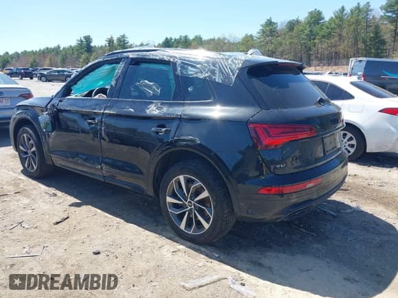 ✅ 2024 Audi Q5 S line Premium • VIN: WA1GAAFY7R2118282 • Лот: 42062269. Опубликован ранее на IAAI с пробегом 17 652 миль. Бесплатный доступ к архиву аукционных продаж из США и подробный отчёт об истории автомобиля на DreamBid. Изображение 3.