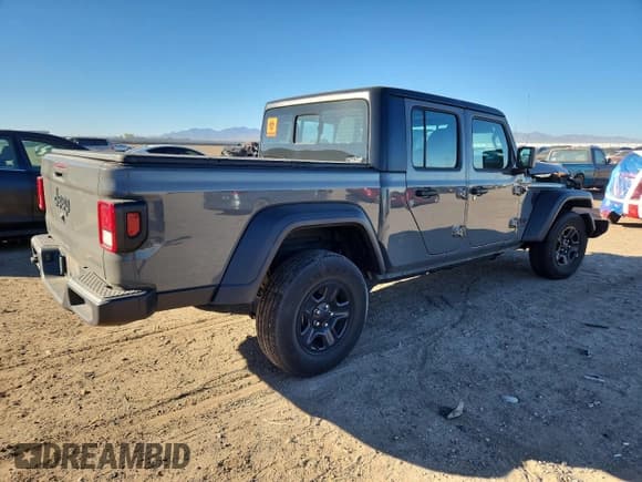 ✅ 2021 Jeep Gladiator Sport S • VIN: 1C6HJTAG6ML526271 • Lot: 90624735. Listed on Copart with 45,251 mi. Free auction sales archive from the USA and detailed vehicle history report at DreamBid. Image 3.