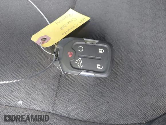 ✅ 2019 Chevrolet Silverado 1500 RST • VIN: 1GCUYEEDXKZ168469 • Lot: 43011980. Wystawiony na IAAI z przebiegiem 112 039 mil. Bezpłatny archiwum sprzedaży aukcyjnych z USA i szczegółowy raport historii pojazdu na DreamBid. Zdjęcie 11.