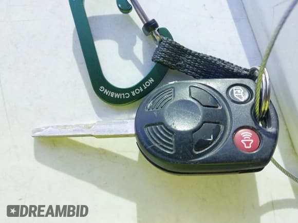 ✅ 2018 Ford Transit • VIN: 1FTYE2YM0JKA41404 • Лот: 41613784. Опубликован ранее на IAAI с пробегом 78 451 миль. Бесплатный доступ к архиву аукционных продаж из США и подробный отчёт об истории автомобиля на DreamBid. Изображение 11.