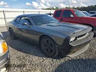 ✅ 2012 Dodge Challenger SXT • VIN: 2C3CDYAG9CH285877 • Lot: 74043864. Wystawiony na Copart z przebiegiem Nie podano. Bezpłatny archiwum sprzedaży aukcyjnych z USA i szczegółowy raport historii pojazdu na DreamBid. Zdjęcie 4.