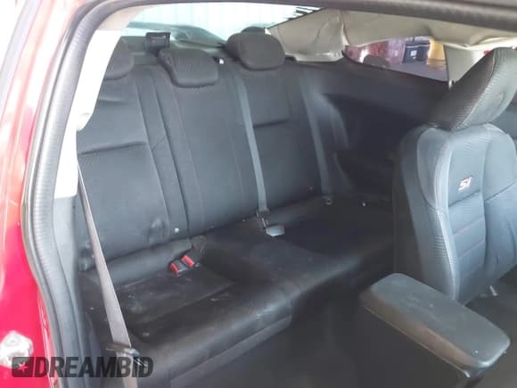 ✅ 2012 Honda Civic Si • VIN: 2HGFG4A54CH709913 • Lot: 42496427. Wystawiony na IAAI z przebiegiem 197 852 mil. Bezpłatny archiwum sprzedaży aukcyjnych z USA i szczegółowy raport historii pojazdu na DreamBid. Zdjęcie 8.