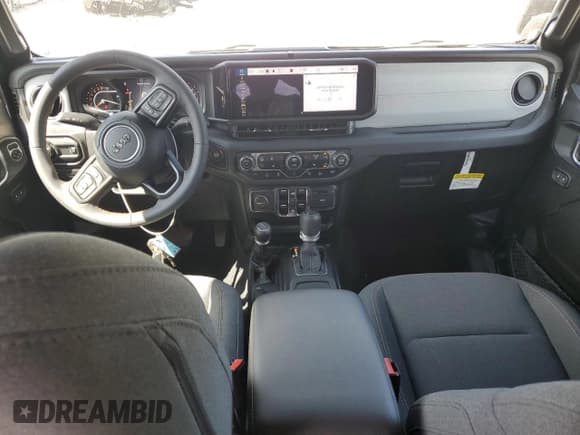 ✅ 2024 Jeep Gladiator Sport • VIN: 1C6HJTAG9RL119665 • Lot: 72153484. Wystawiony na Copart z przebiegiem 3 369 mil. Bezpłatny archiwum sprzedaży aukcyjnych z USA i szczegółowy raport historii pojazdu na DreamBid. Zdjęcie 8.