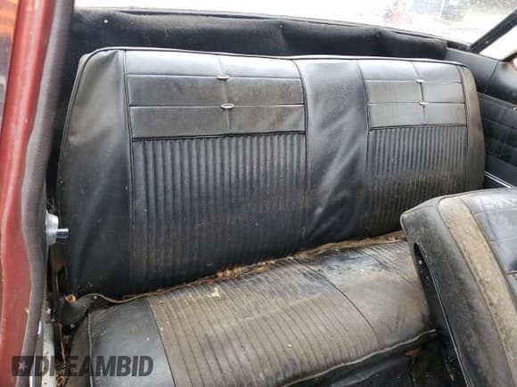 ✅ 1963 Chevrolet Corvair • VIN: 30927W274024 • Лот: 73133544. Опубликован ранее на Copart с пробегом 60 660 миль. Бесплатный доступ к архиву аукционных продаж из США и подробный отчёт об истории автомобиля на DreamBid. Изображение 10.