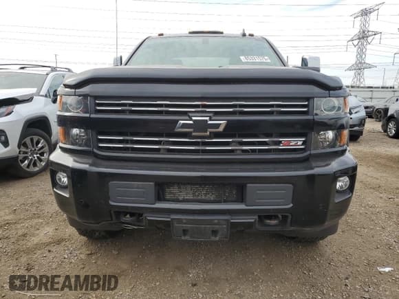 ✅ 2016 Chevrolet Silverado 2500HD LT • VIN: 1GC1KVE84GF240766 • Lot: 85331575. Wystawiony na Copart z przebiegiem 130 136 mil. Bezpłatny archiwum sprzedaży aukcyjnych z USA i szczegółowy raport historii pojazdu na DreamBid. Zdjęcie 5.