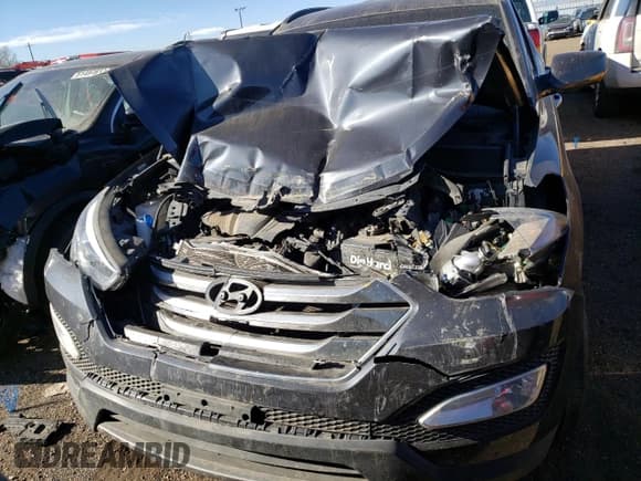 ✅ 2016 Hyundai Santa Fe • VIN: 5XYZUDLB6GG343593 • Лот: 79295073. Опубликован ранее на Copart с пробегом Не указан. Бесплатный доступ к архиву аукционных продаж из США и подробный отчёт об истории автомобиля на DreamBid. Изображение 13.