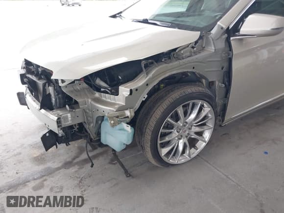 ✅ 2014 Cadillac XTS Platinum • VIN: 2G61S5S39E9222460 • Lot: 42602721. Listed on IAAI with 102,378 mi. Free auction sales archive from the USA and detailed vehicle history report at DreamBid. Image 6.
