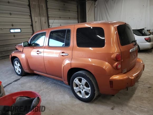 ✅ 2006 Chevrolet HHR LT • VIN: 3GNDA23D86S657288 • Lot: 85493624. Listed on Copart with 97,233 mi. Free auction sales archive from the USA and detailed vehicle history report at DreamBid. Image 2.
