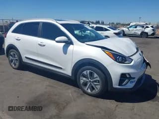 ✅ 2020 Kia Niro EX Premium • VIN: KNDCE3LG7L5080350 • Lot: 43031733. Listed on IAAI with 42,879 mi. Free auction sales archive from the USA and detailed vehicle history report at DreamBid. Image 1.