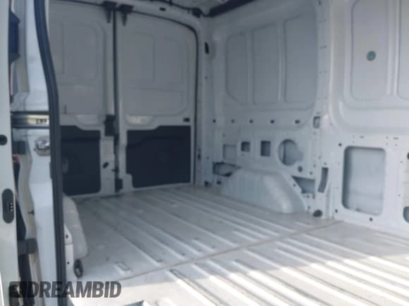 ✅ 2023 Ford Transit Cargo • VIN: 1FTBR1C89PKA95825 • Лот: 43282416. Опубликован ранее на IAAI с пробегом 44 657 миль. Бесплатный доступ к архиву аукционных продаж из США и подробный отчёт об истории автомобиля на DreamBid. Изображение 8.