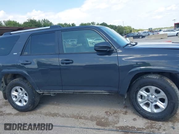✅ 2024 Toyota 4Runner SR5 • VIN: JTEEU5JR0R5310875 • Lot: 43100089. Listed on IAAI with 45,151 mi. Free auction sales archive from the USA and detailed vehicle history report at DreamBid. Image 13.