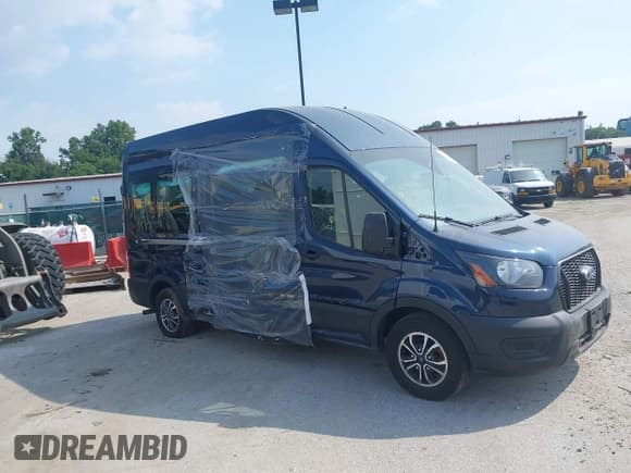 ✅ 2022 Ford Transit Passenger XL • VIN: 1FBAX2X82NKA54066 • Лот: 42635582. Опубликован ранее на IAAI с пробегом 38 489 миль. Бесплатный доступ к архиву аукционных продаж из США и подробный отчёт об истории автомобиля на DreamBid. Изображение 15.