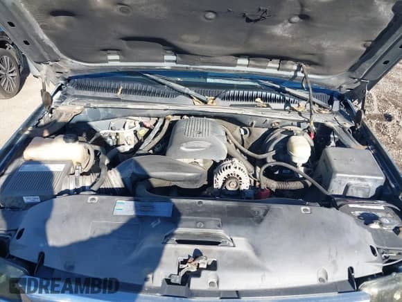 2006 GMC Sierra 1500 SL with VIN 2GTEC13V561241074, listed as a IAAI auction lot 43550364 with 206,725 mi miles and . Bid and sale history available at DreamBid. Image 10.