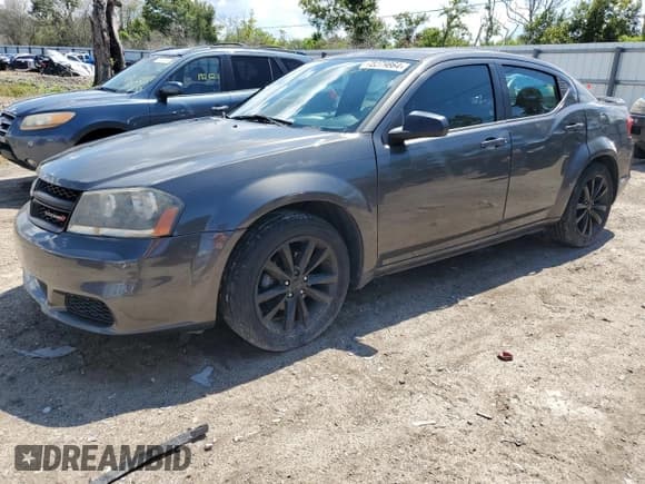 ✅ 2014 Dodge Avenger SE • VIN: 1C3CDZAB9EN228308 • Лот: 72279864. Опубликован ранее на Copart с пробегом 149 304 миль. Бесплатный доступ к архиву аукционных продаж из США и подробный отчёт об истории автомобиля на DreamBid. Изображение 1.