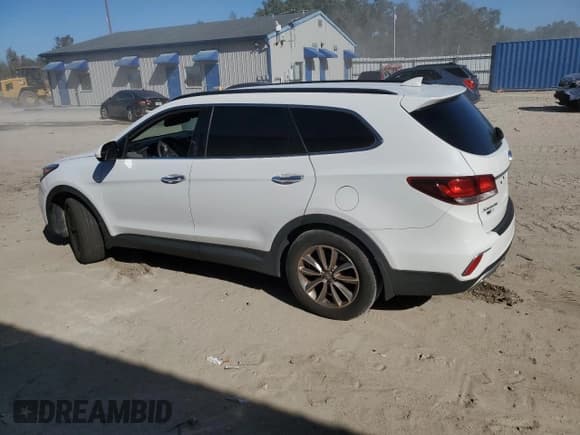 ✅ 2018 Hyundai Santa Fe SE • VIN: KM8SM4HF4JU258749 • Лот: 91236225. Опубликован ранее на Copart с пробегом 128 800 миль. Бесплатный доступ к архиву аукционных продаж из США и подробный отчёт об истории автомобиля на DreamBid. Изображение 2.