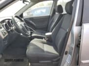 ✅ 2005 Pontiac Vibe • VIN: 5Y2SL63825Z453141 • Lot: 86228075. Wystawiony na Copart z przebiegiem 139 666 mil. Bezpłatny archiwum sprzedaży aukcyjnych z USA i szczegółowy raport historii pojazdu na DreamBid. Zdjęcie 7.