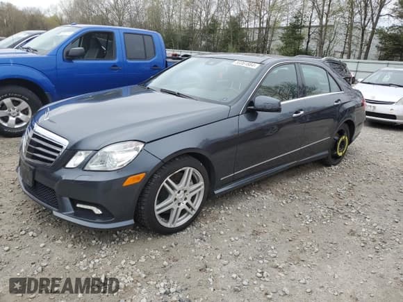 ✅ 2010 Mercedes-Benz E 550 Sport • VIN: WDDHF7CB5AA028594 • Lot: 95401605. Listed on Copart with 116,940 mi. Free auction sales archive from the USA and detailed vehicle history report at DreamBid. Image 1.
