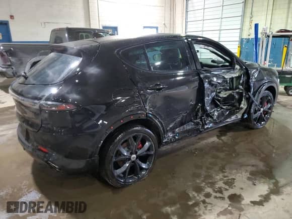 2024 Dodge Hornet R/T с VIN ZACPDFCWXR3A34516, выставлен на аукционе Copart как лот 86410434 с пробегом 4 705 миль миль и Списание • Salvage title. История ставок и продаж доступна на DreamBid. Изображение 3.