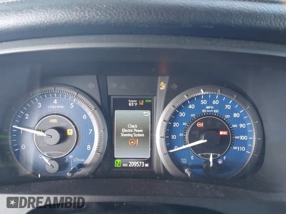 ✅ 2019 Toyota Sienna Limited • VIN: 5TDYZ3DC9KS983579 • Lot: 43839654. Listed on IAAI with 209,573 mi. Free auction sales archive from the USA and detailed vehicle history report at DreamBid. Image 7.