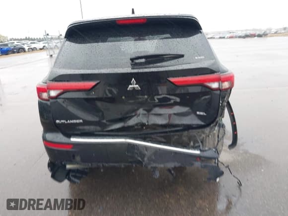 ✅ 2024 Mitsubishi Outlander SEL • VIN: JA4J4WA87RZ086278 • Lot: 43500897. Listed on IAAI with 45,324 mi. Free auction sales archive from the USA and detailed vehicle history report at DreamBid. Image 16.