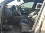 ✅ 2019 Audi SQ5 Premium Plus • VIN: WA1B4AFY0K2006821 • Lot: 81785375. Wystawiony na Copart z przebiegiem 128 727 mil. Bezpłatny archiwum sprzedaży aukcyjnych z USA i szczegółowy raport historii pojazdu na DreamBid. Zdjęcie 7.