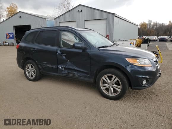 ✅ 2010 Hyundai Santa Fe • VIN: 5NMSG4AG0AH353685 • Lot: 77495704. Listed on Copart with 243,740 mi. Free auction sales archive from the USA and detailed vehicle history report at DreamBid. Image 4.