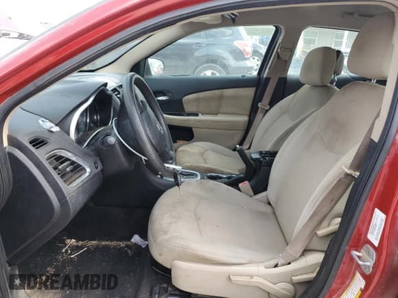 ✅ 2012 Dodge Avenger SE • VIN: 1C3CDZAB8CN167563 • Lot: 84445395. Listed on Copart with 238,010 mi. Free auction sales archive from the USA and detailed vehicle history report at DreamBid. Image 7.