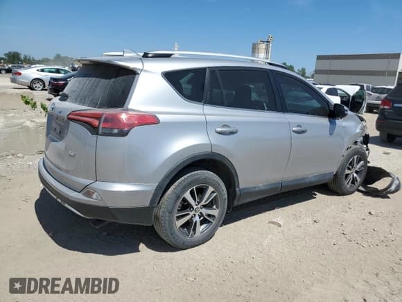 ✅ 2016 Toyota RAV4 XLE • VIN: 2T3WFREV4GW265012 • Lot: 70762655. Wystawiony na Copart z przebiegiem 94 271 mil. Bezpłatny archiwum sprzedaży aukcyjnych z USA i szczegółowy raport historii pojazdu na DreamBid. Zdjęcie 3.