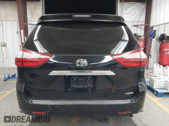 ✅ 2016 Toyota Sienna XLE • VIN: 5TDYK3DC2GS757749 • Лот: 42617318. Опубликован ранее на IAAI с пробегом 139 737 миль. Бесплатный доступ к архиву аукционных продаж из США и подробный отчёт об истории автомобиля на DreamBid. Изображение 16.
