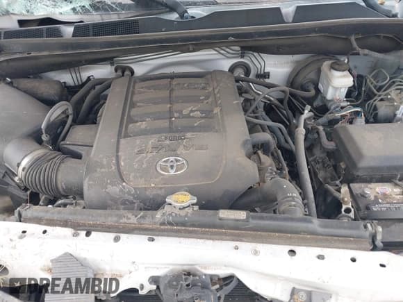 ✅ 2015 Toyota Tundra SR5 • VIN: 5TFEY5F11FX175319 • Lot: 42416301. Listed on IAAI with Not provided. Free auction sales archive from the USA and detailed vehicle history report at DreamBid. Image 10.