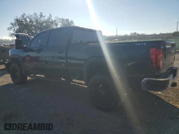 ✅ 2023 GMC Sierra 2500HD Pro • VIN: 1GT49LE77PF142884 • Лот: 82097394. Опубликован ранее на Copart с пробегом 46 483 миль. Бесплатный доступ к архиву аукционных продаж из США и подробный отчёт об истории автомобиля на DreamBid. Изображение 2.