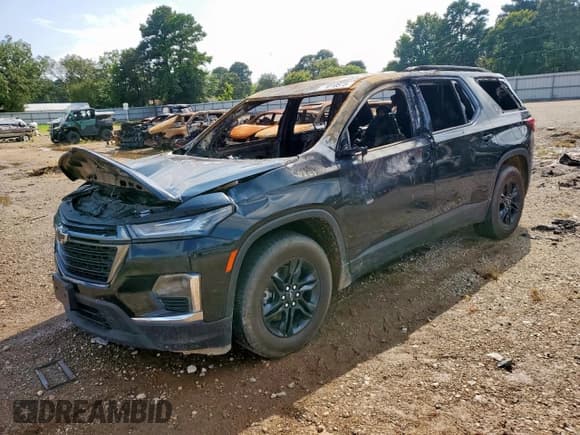 ✅ 2023 Chevrolet Traverse LT Cloth • VIN: 1GNERGKW7PJ203971 • Lot: 71010575. Wystawiony na Copart z przebiegiem Nie podano. Bezpłatny archiwum sprzedaży aukcyjnych z USA i szczegółowy raport historii pojazdu na DreamBid. Zdjęcie 1.