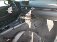 ✅ 2021 Toyota Supra 2.0 • VIN: WZ1DB2C04MW038421 • Лот: 93734195. Опубликован ранее на Copart с пробегом Не указан. Бесплатный доступ к архиву аукционных продаж из США и подробный отчёт об истории автомобиля на DreamBid. Изображение 8.