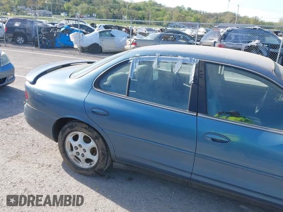 ✅ 1998 Oldsmobile Intrigue GX • VIN: 1G3WH52KXWF393882 • Lot: 42056782. Listed on IAAI with 223,763 mi. Free auction sales archive from the USA and detailed vehicle history report at DreamBid. Image 12.