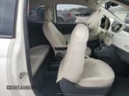 ✅ 2017 FIAT 500 Pop • VIN: 3C3CFFLR2HT526304 • Lot: 85171454. Wystawiony na Copart z przebiegiem 90 550 mil. Bezpłatny archiwum sprzedaży aukcyjnych z USA i szczegółowy raport historii pojazdu na DreamBid. Zdjęcie 10.