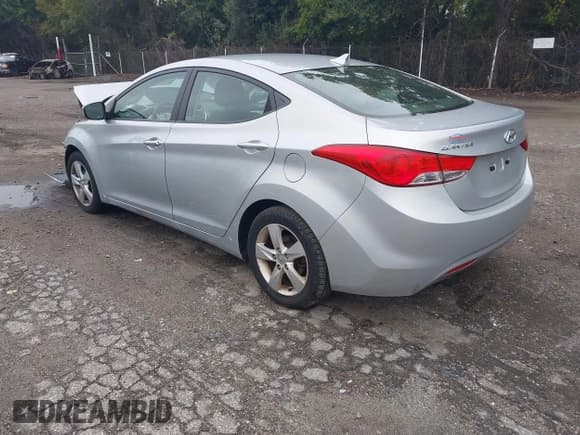 ✅ 2012 Hyundai Elantra GLS • VIN: 5NPDH4AE3CH092966 • Lot: 43248726. Listed on IAAI with 138,744 mi. Free auction sales archive from the USA and detailed vehicle history report at DreamBid. Image 3.