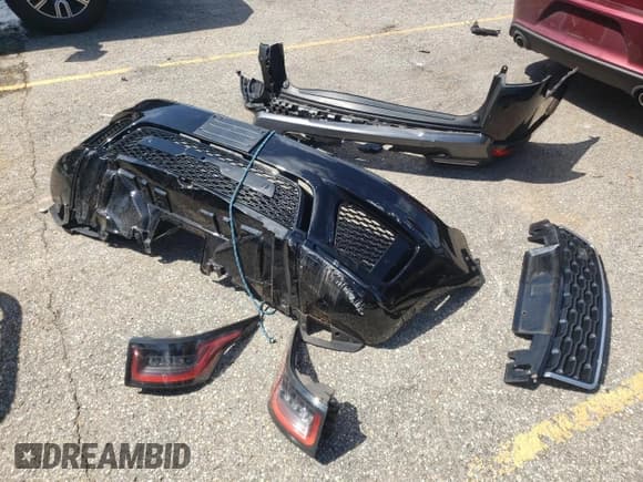 ✅ 2019 Land Rover Range Rover Sport HSE • VIN: SALWR2RU7KA864289 • Лот: 69029955. Опубликован ранее на Copart с пробегом 46 299 миль. Бесплатный доступ к архиву аукционных продаж из США и подробный отчёт об истории автомобиля на DreamBid. Изображение 13.