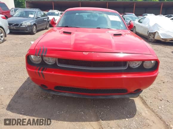 2014 Dodge Challenger SXT 100th Anniversary with VIN 2C3CDYAG0EH285477, listed as a IAAI auction lot 42298675 with 128,684 mi miles and . Bid and sale history available at DreamBid. Image 12.
