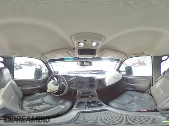 ✅ 2006 Chevrolet Silverado 2500HD LT1 • VIN: 1GCHK23D26F186329 • Lot: 41633675. Wystawiony na Copart z przebiegiem 231 536 mil. Bezpłatny archiwum sprzedaży aukcyjnych z USA i szczegółowy raport historii pojazdu na DreamBid. Zdjęcie 13.