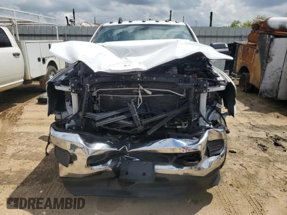 ✅ 2021 Ram 3500 Tradesman • VIN: 3C63RRGL2MG565608 • Lot: 59352955. Listed on Copart with 145,644 mi. Free auction sales archive from the USA and detailed vehicle history report at DreamBid. Image 5.