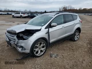 ✅ 2019 Ford Escape Titanium • VIN: 1FMCU9J93KUA49350 • Lot: 91248335. Listed on Copart with 71,226 mi. Free auction sales archive from the USA and detailed vehicle history report at DreamBid. Image 1.