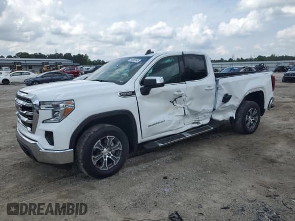 ✅ 2021 GMC Sierra 1500 SLE • VIN: 1GTR9BED4MZ226175 • Лот: 54655545. Опубликован ранее на Copart с пробегом 14 578 миль. Бесплатный доступ к архиву аукционных продаж из США и подробный отчёт об истории автомобиля на DreamBid. Изображение 1.