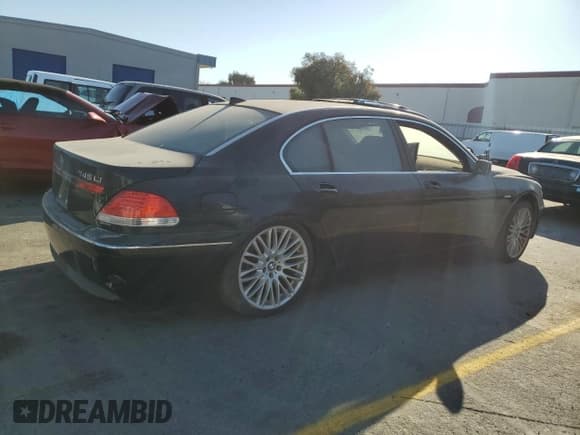 ✅ 2003 BMW 7 Series 745Li • VIN: WBAGN63453DR13798 • Lot: 73981844. Listed on Copart with 156,080 mi. Free auction sales archive from the USA and detailed vehicle history report at DreamBid. Image 3.