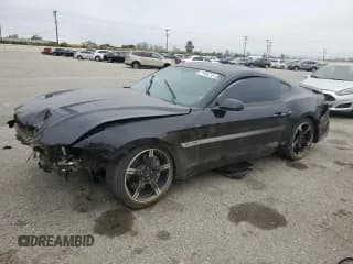 ✅ 2020 Ford Mustang GT • VIN: 1FA6P8CF9L5185909 • Lot: 71489215. Wystawiony na Copart z przebiegiem 54 931 mil. Bezpłatny archiwum sprzedaży aukcyjnych z USA i szczegółowy raport historii pojazdu na DreamBid. Zdjęcie 1.