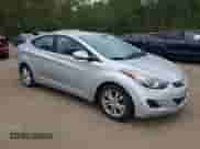 2013 Hyundai Elantra GLS с VIN 5NPDH4AE1DH331013, выставлен на аукционе Copart как лот 71038625 с пробегом 126 849 миль миль и Списание • Salvage title. История ставок и продаж доступна на DreamBid. Изображение 4.