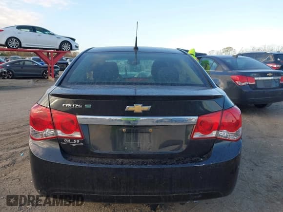 ✅ 2013 Chevrolet Cruze ECO • VIN: 1G1PH5SB1D7255300 • Лот: 43629763. Опубликован ранее на IAAI с пробегом 173 758 миль. Бесплатный доступ к архиву аукционных продаж из США и подробный отчёт об истории автомобиля на DreamBid. Изображение 17.