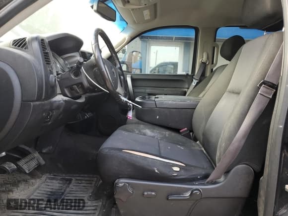 ✅ 2013 Chevrolet Silverado 2500HD LT • VIN: 1GC1KXC81DF145768 • Lot: 69955635. Wystawiony na Copart z przebiegiem 201 623 mil. Bezpłatny archiwum sprzedaży aukcyjnych z USA i szczegółowy raport historii pojazdu na DreamBid. Zdjęcie 7.